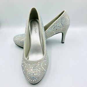 Formal Silver studded rhinestone embellished party/wedding sparkly high heels